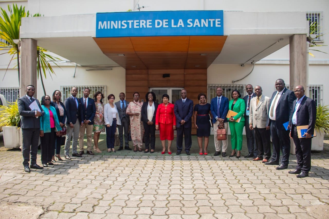  Délégation de l’équipe pays du Fonds Mondiale pour le Gabon 