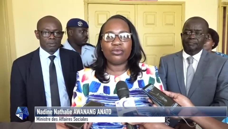 VISITES DES CENTRES SOCIAUX.