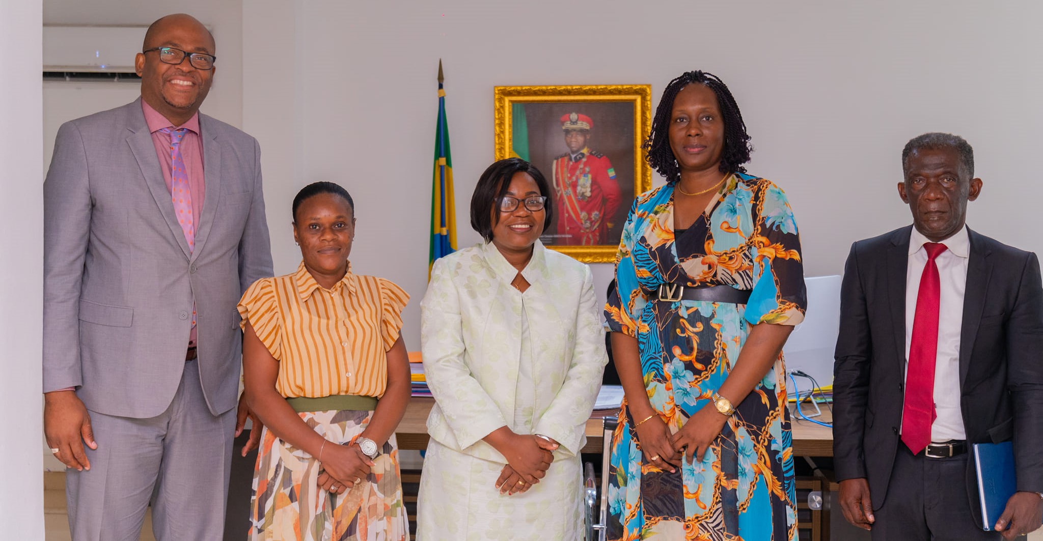 L'ONG Femmes Vertueuses, hôte du Ministre.