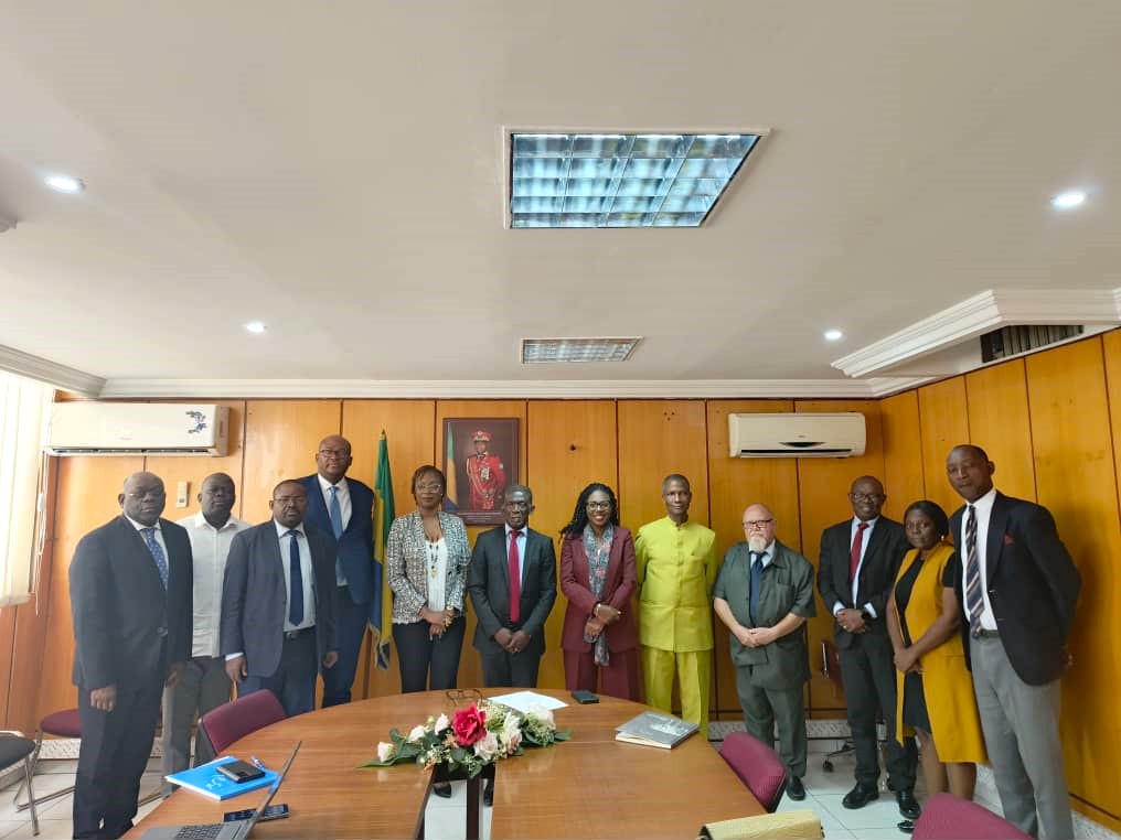 Ministère des Affaires Sociales et Fondation Horizons Nouveaux, vers un nouveau partenariat.